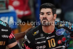 filippo lanza (n.10 schiacciatore sir safety conad perugia) esulta